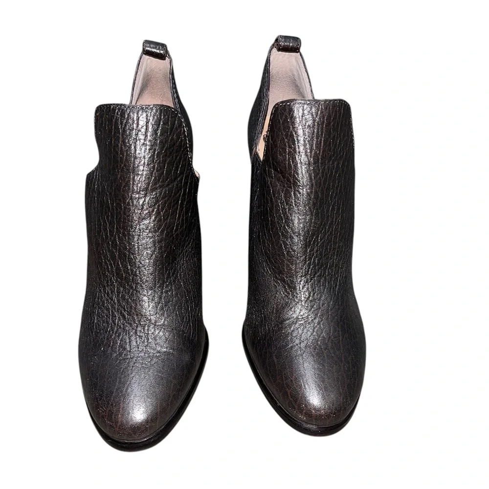 Vince Camuto Federa Leather Ankle Booties Size 8.5 M - Picture 2 of 7
